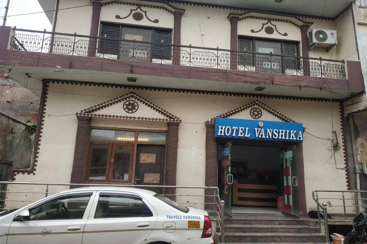 Oyo 29411 Hotel Vanshika Agra  Exterior photo